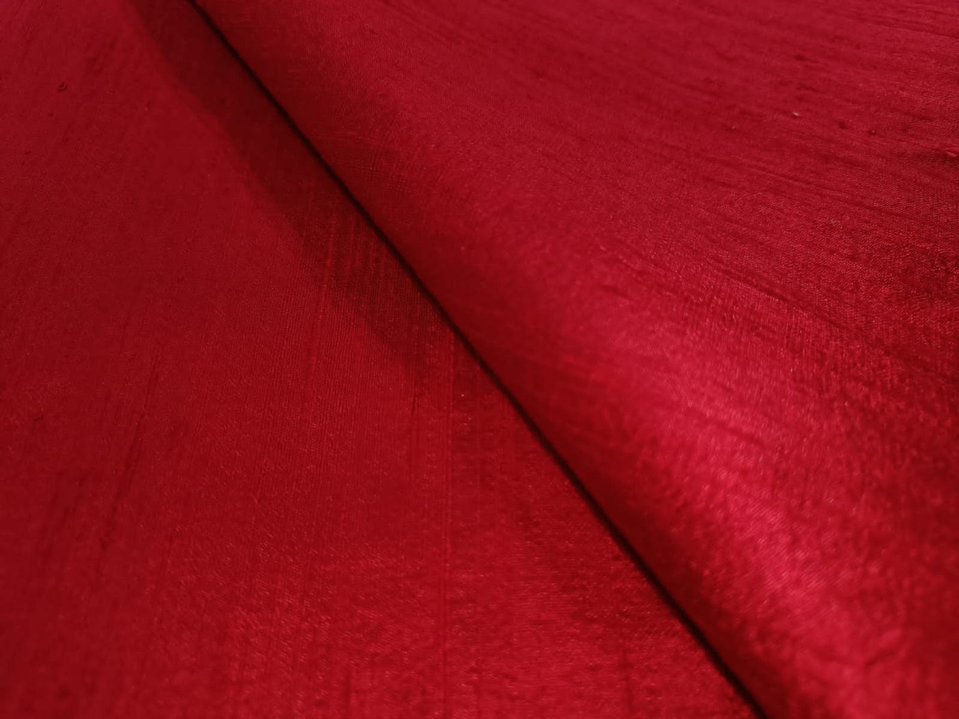 100% PURE SILK DUPIONI FABRIC  RED 44" wide WITH SLUBS MM110[1]