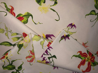 100% Cotton Matty fabric with a digital floral print [16007]