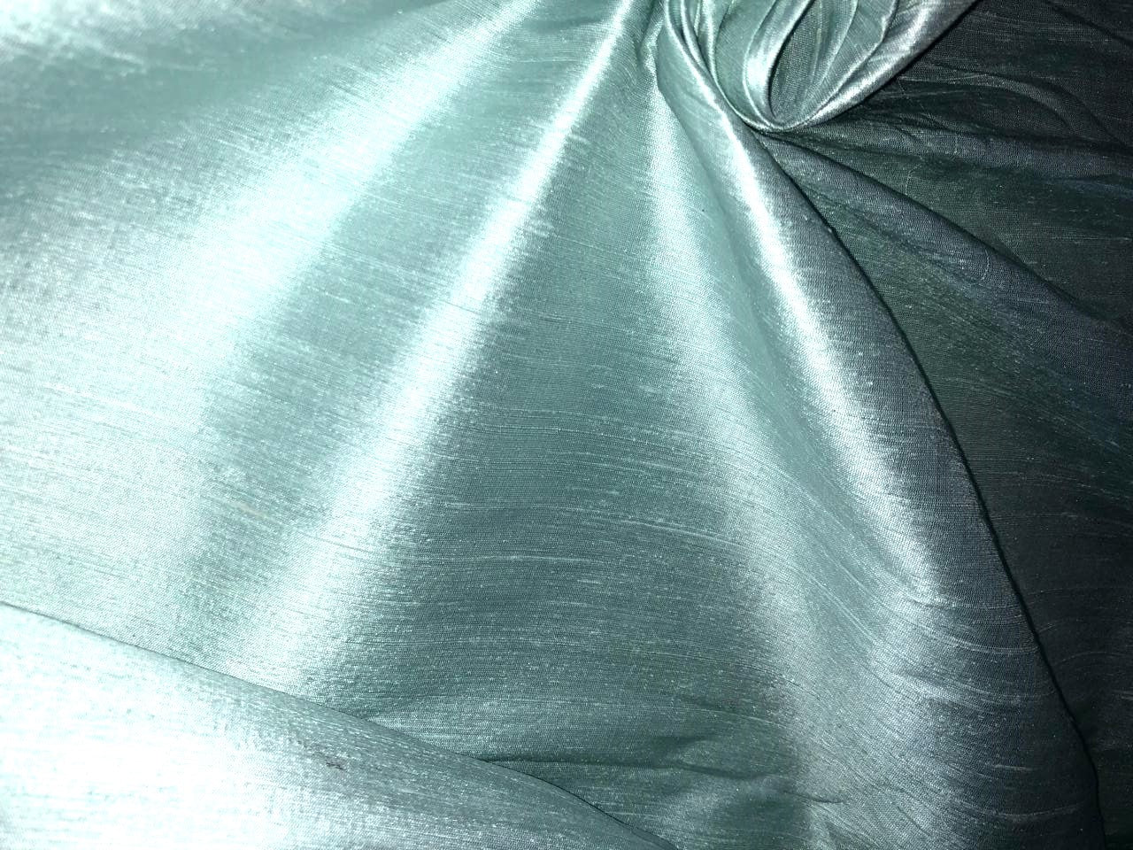 100% PURE SILK DUPIONI FABRIC MINT color 44" wide WITH SLUBS MM127[1]