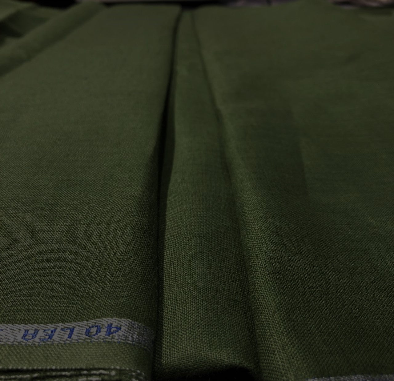 100% linen  40 LEA 58" wide available in 5 colors BRICK RED/INK BLUE/MOSS GREEN/BROWN AND BLACK