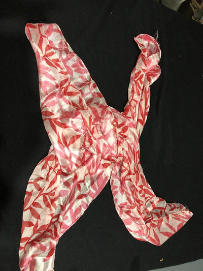 CREAM SCARF with SELF PLAIDS and RED LEAVES 41" X 41" [16576]