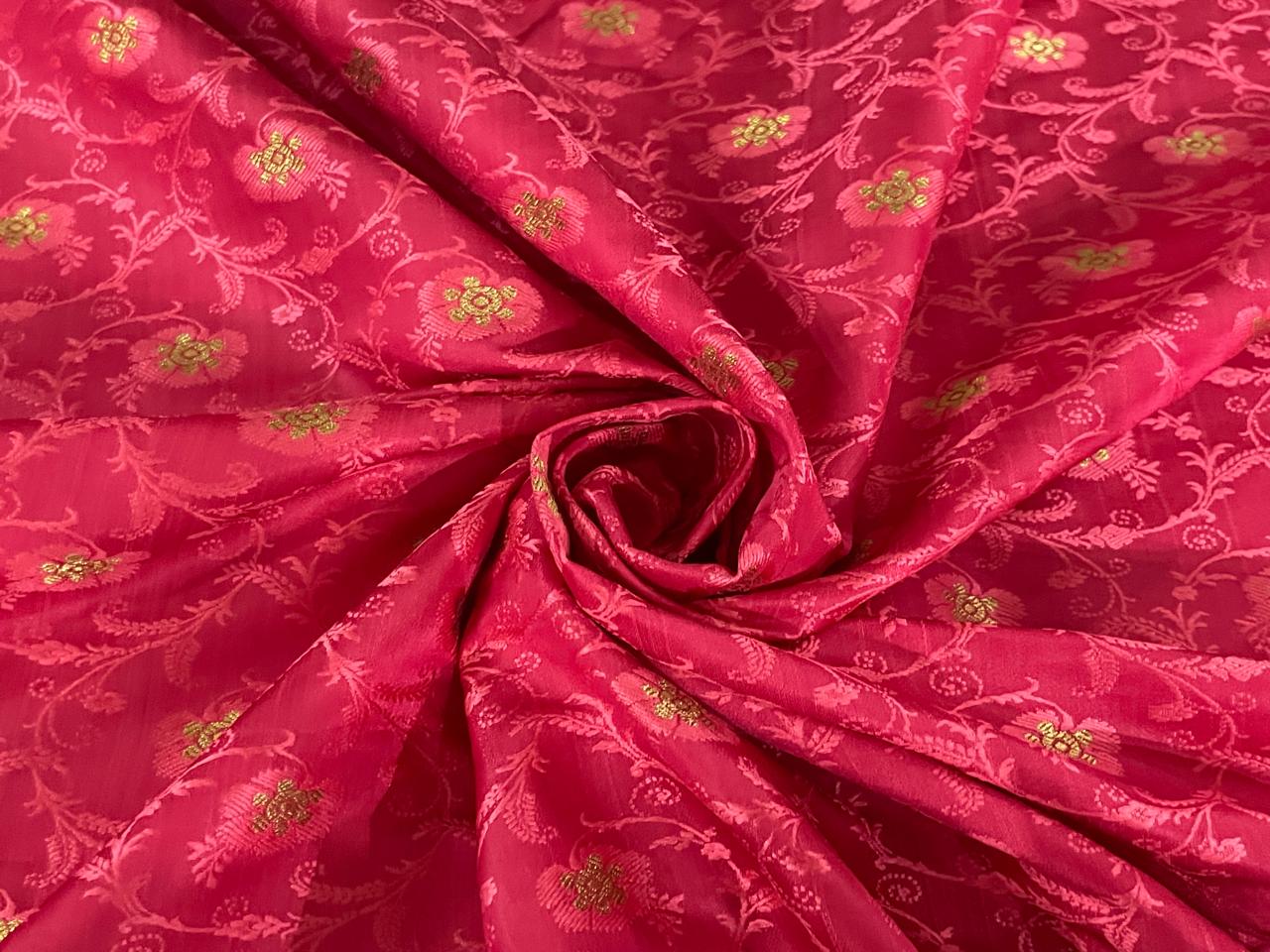 Silk Brocade Fabric  metallic gold jacquard  44"wide available in 2 colors red and watermelon red BRO953[3/4]