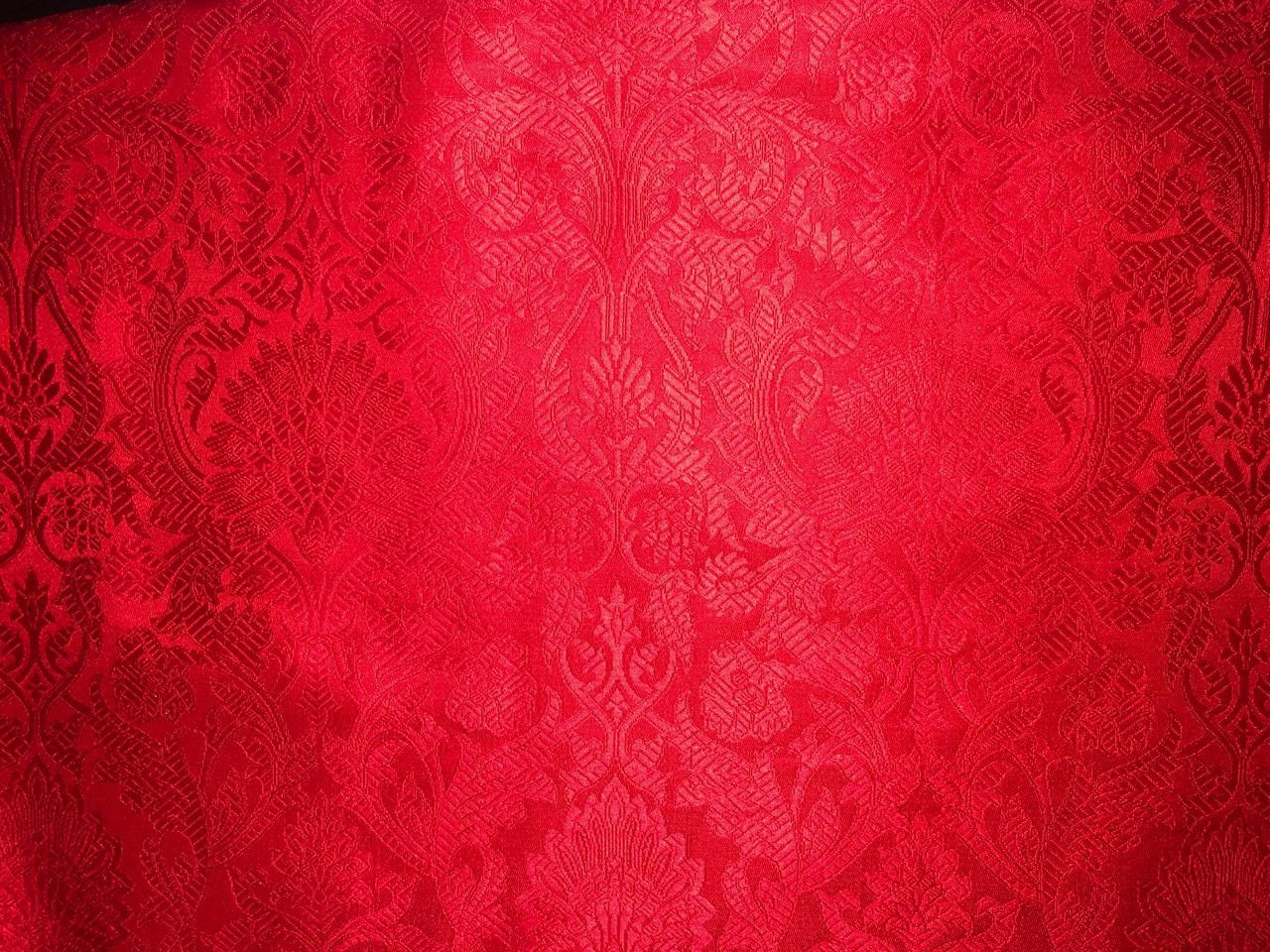 Brocade Fabric FLORAL Jacquard   44" WIDE available in 7 colors red,black,green,pink,wine,navy and goldBRO984