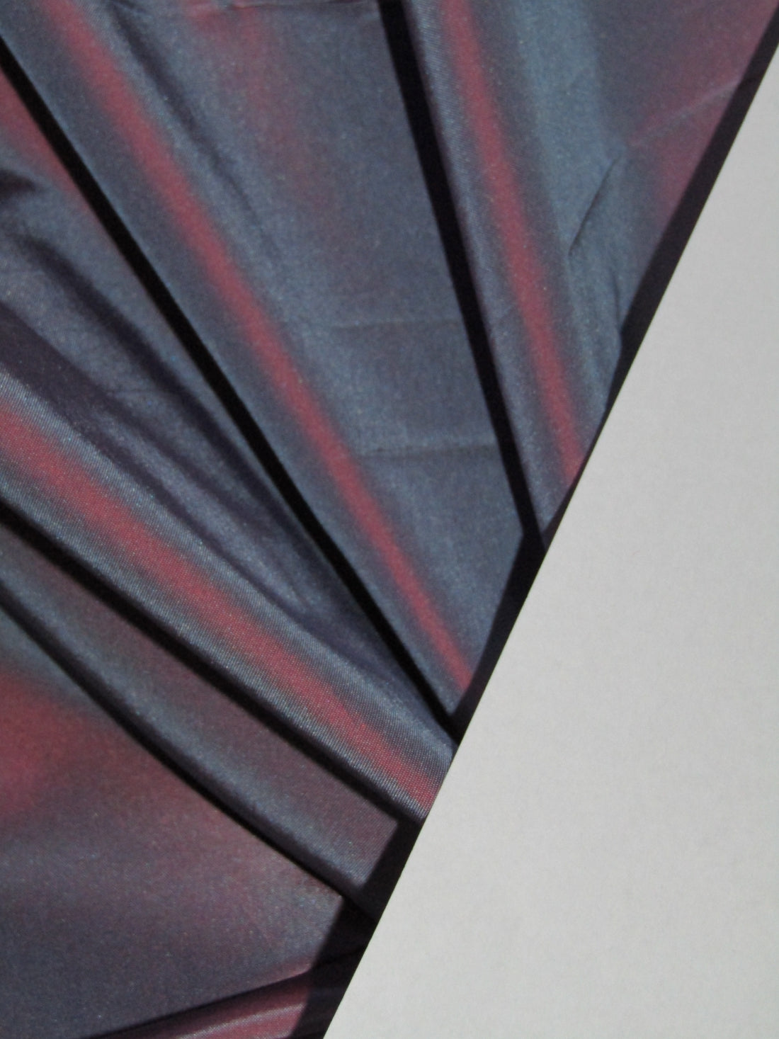 SILK TAFFETA FABRIC Aubergine color 54" wide TAF40[3]