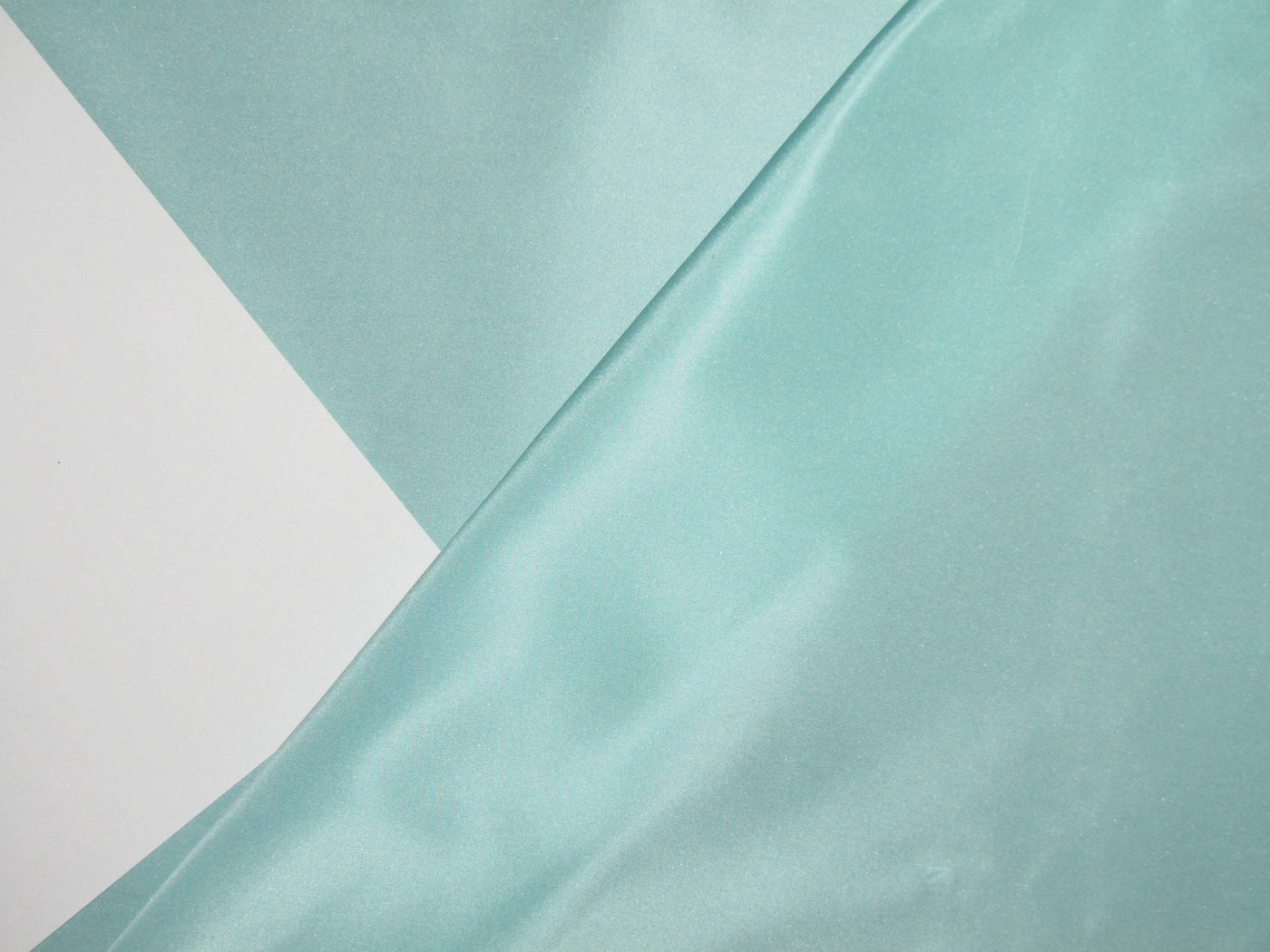 100% Pure Silk Taffeta 32 MOMME OCEAN BLUE   color 54"-60" wide TAF336ROLL