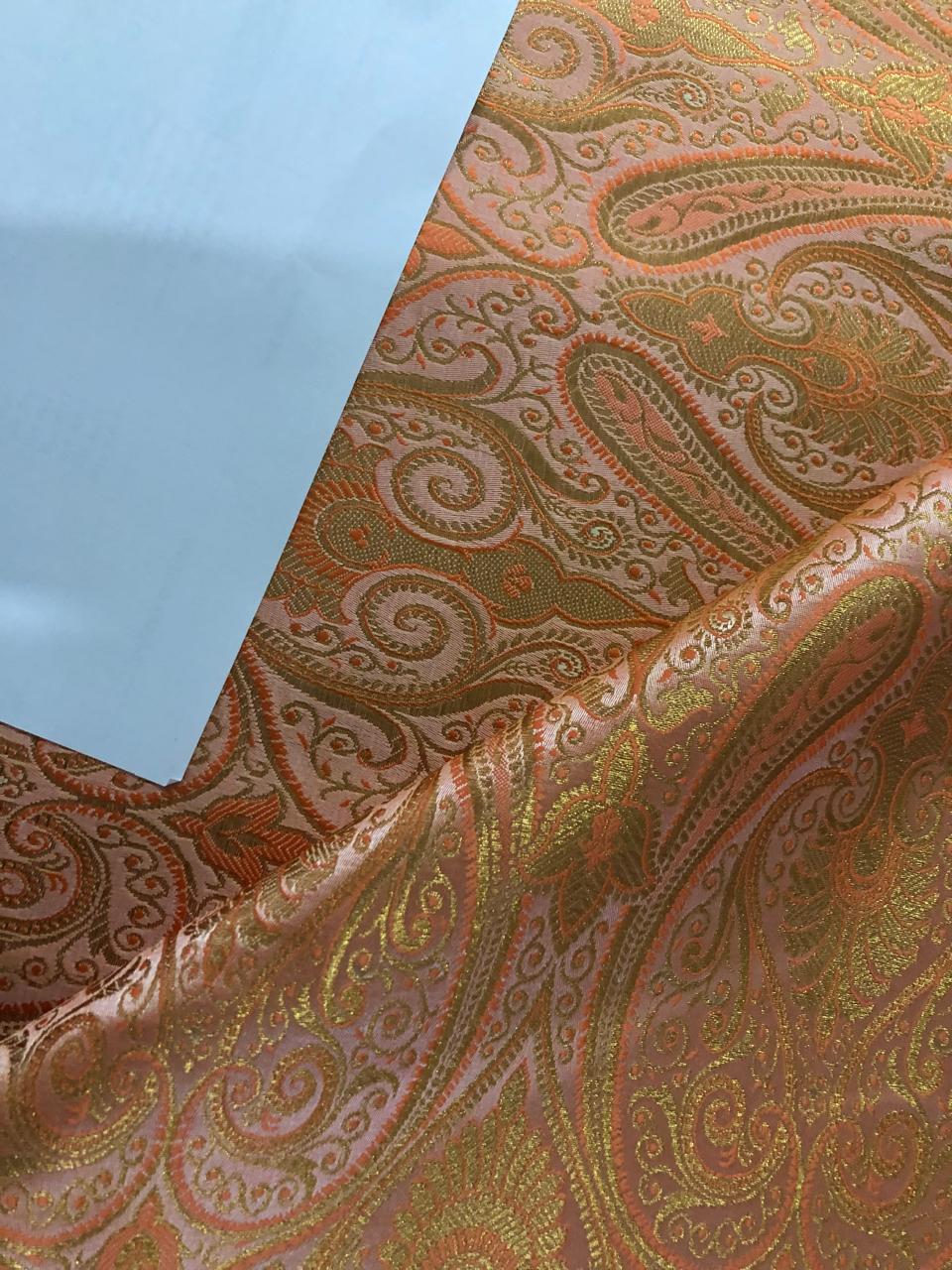 Silk Brocade Fabric PEACH X metallic gold Color PAISLEYS 44" wide BRO947[1]