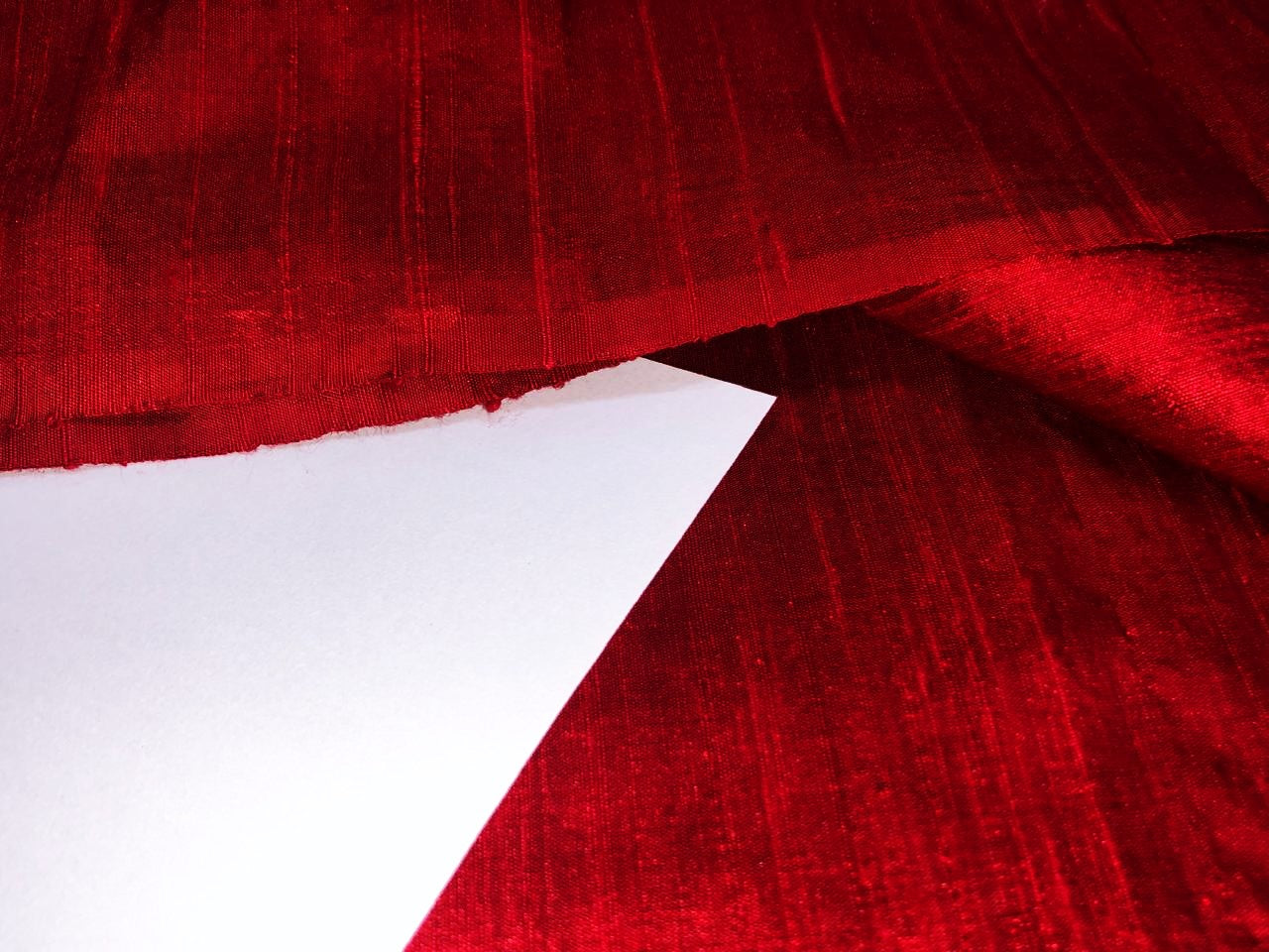 100% PURE SILK DUPION FABRIC RUBY RED colour 54&quot; wide WITH SLUBS*MM32[5]