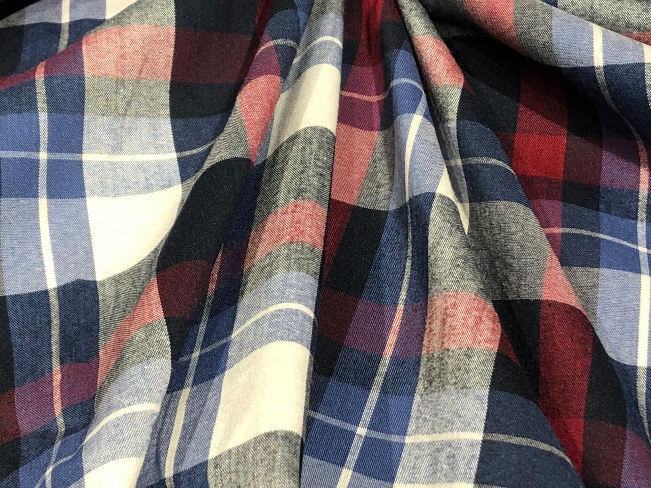 COTTON POPLIN BUFFALO PLAIDS RED/BLUE/NAVY/WHITE [16341]