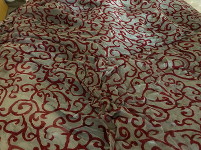 SCARF SILVER GREY WITH RED CURVE PRINT 43"X 39" [16571]