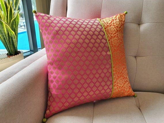 Silk Brocade hot pink with metallic gold BRO136[6]