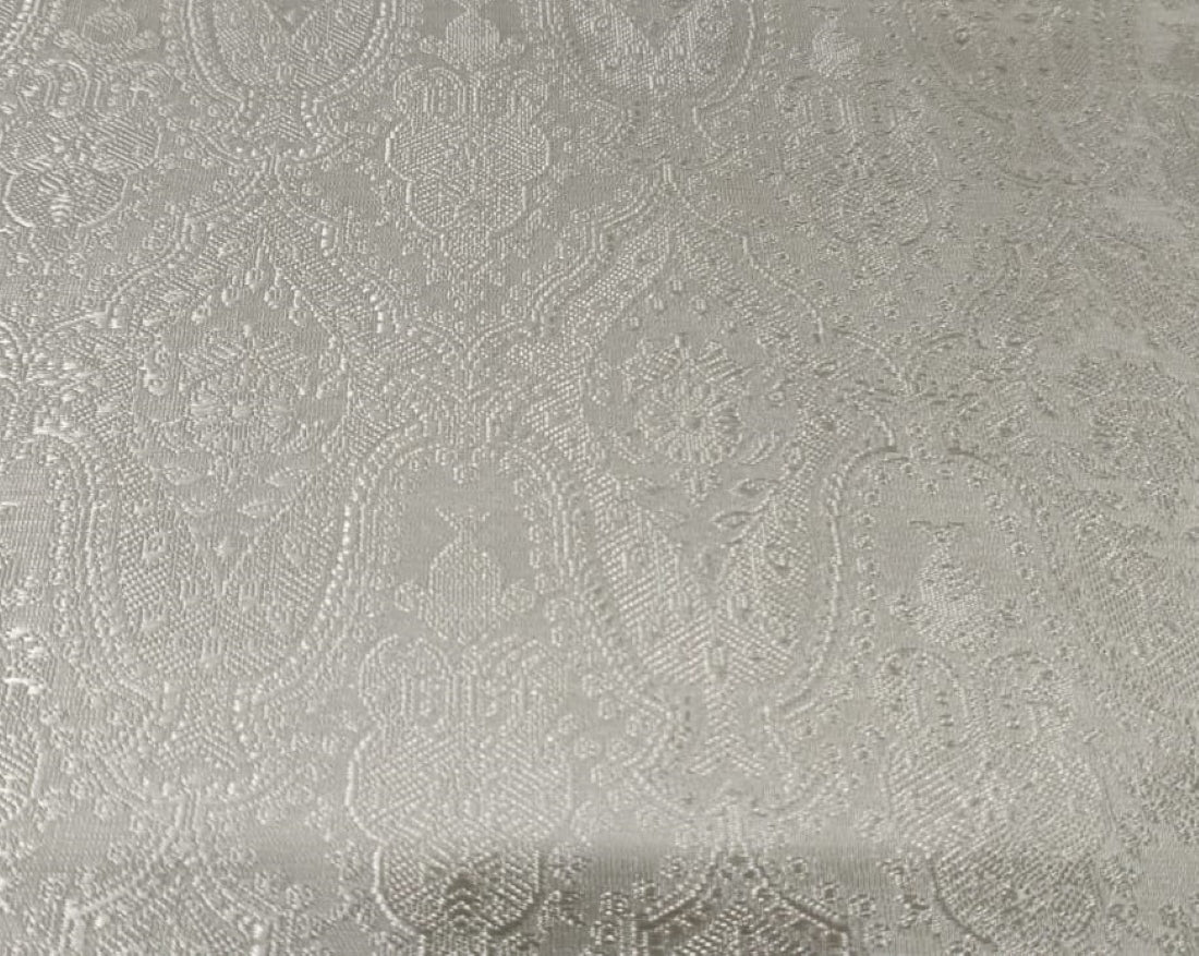 Silk Brocade jacquard Fabric white Ivory Victorian 44" wide  BRO2[1]