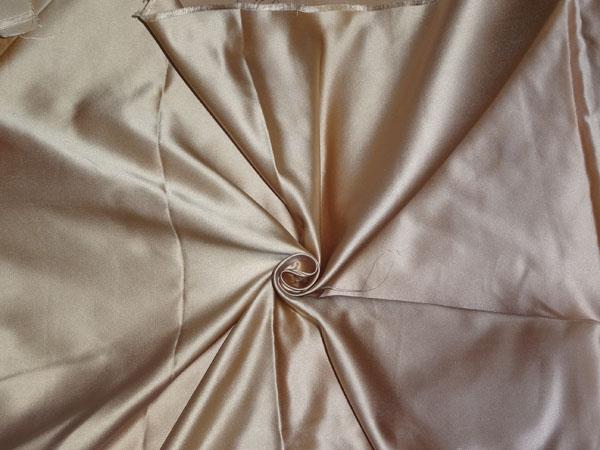 SILK DUTCHESS CINNAMON BEIGE 60&quot;